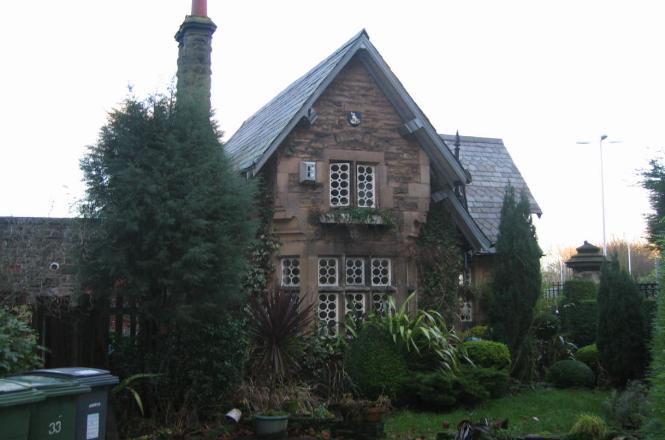 Arrowe Lodge