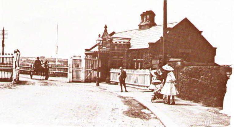 Half Penny Bridge 