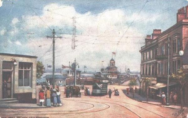 Trams & Pier Post Card 1943